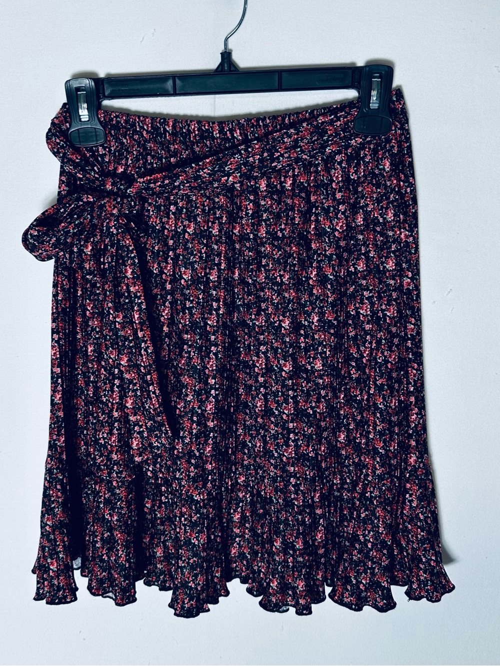 DEX Black Pink Ditsy Floral Pleated Knee Length Skirt XS Ruffle Hem Cottagecore